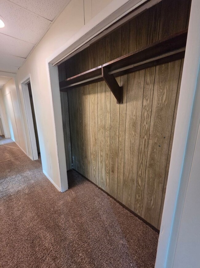 Photo - Lower 2 bedroom unit East Side