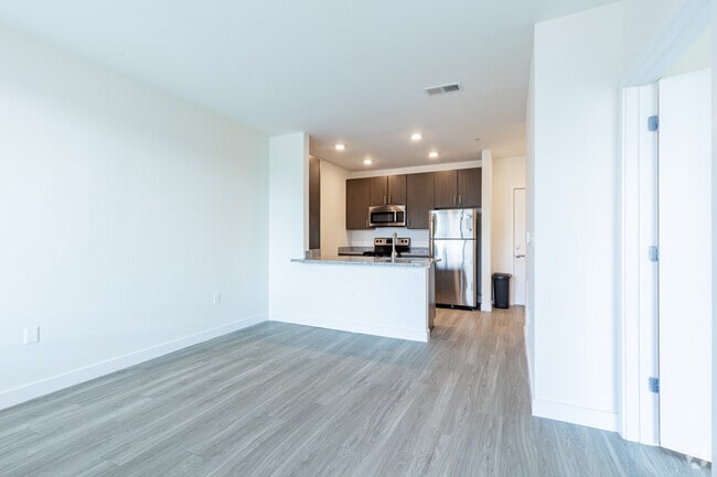 1BR, 1BA