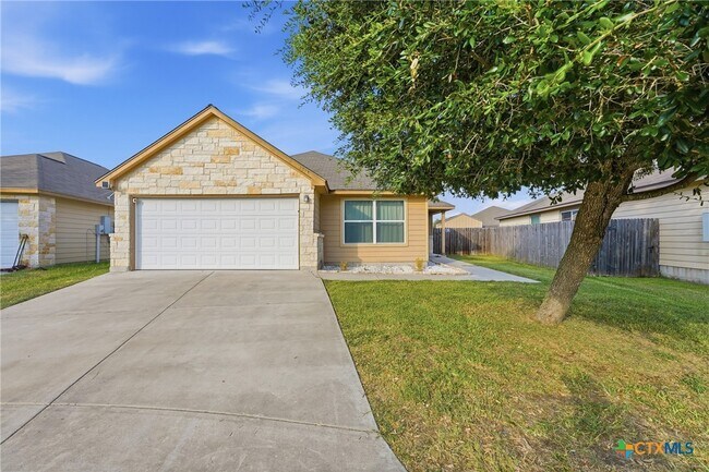 Building Photo - 1312 Lantana Ct