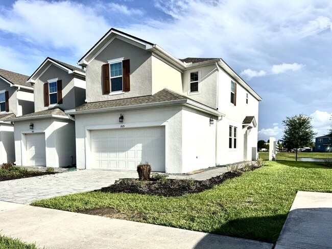 Building Photo - 3 Bedroom 2.5 Bathrooms Townhouse at Spring Isle Palms