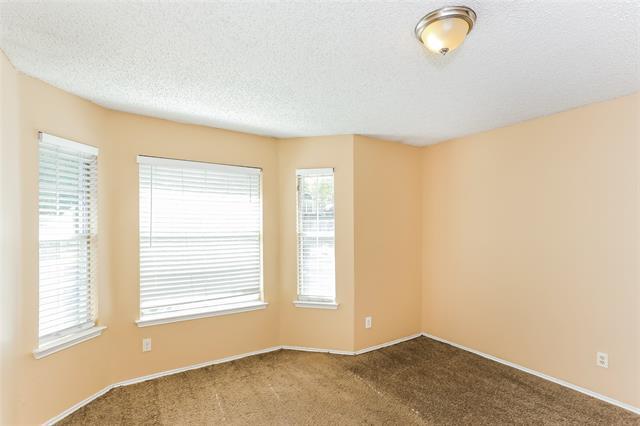 Photo - 2720 Clovermeadow Dr