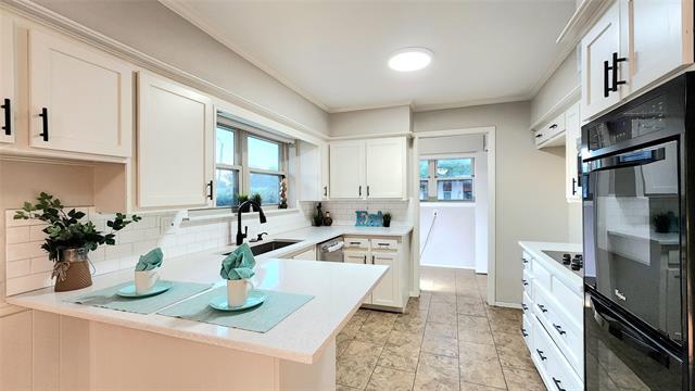 Photo - 1911 Greenhaven Dr