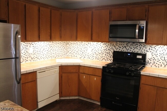 Photo - 55 Crabapple Ln Unit 55