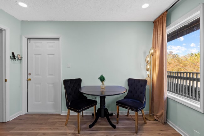 Photo - 1122 State Hwy 210 Unit Apt 2