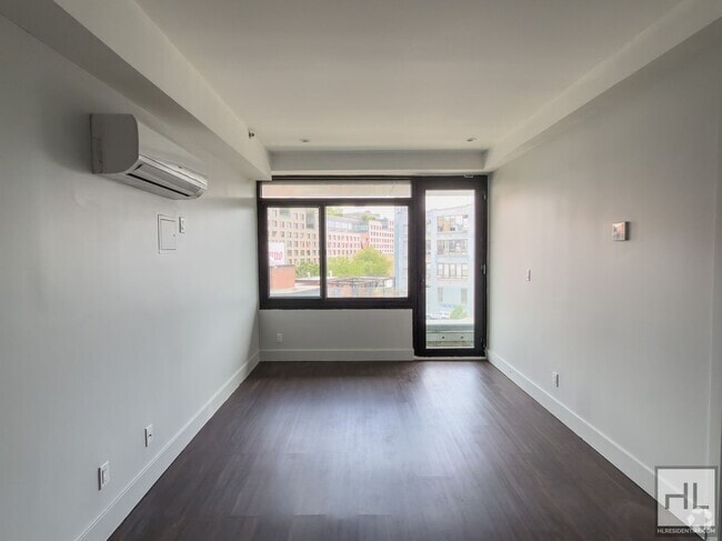 Building Photo - Bushwick Avenue / Spacious 2 Bedroom, 1 Ba... Unit 312 Rental