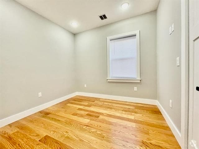 Building Photo - 78 Armstrong Ave Unit 2 Rental