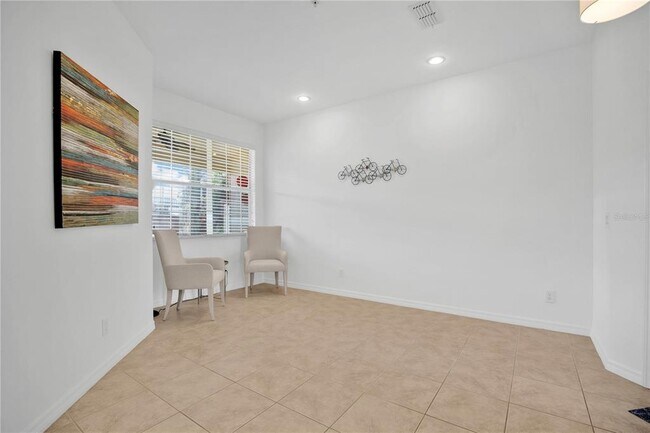 Photo - 419 Harbor Winds Ct