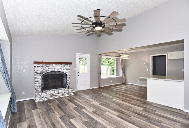 Photo - 1339 E 138th Pl