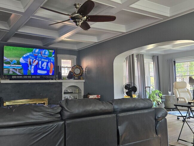 Photo - 10156 S Hoyne Ave