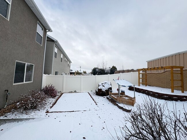 Photo - Pet Friendly- Fiddlers Cove 65