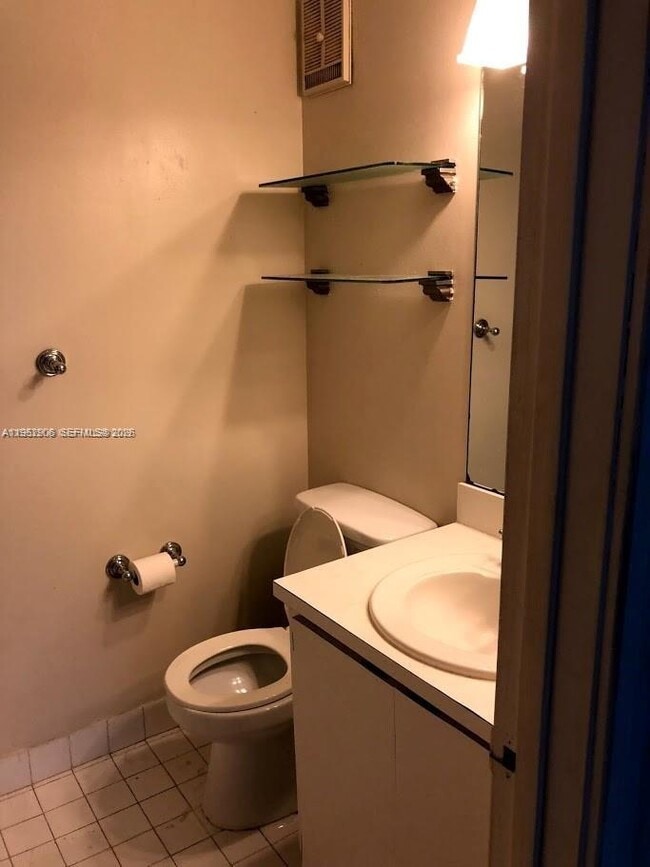 Photo - 6840 SW 45th Ln Unit 4