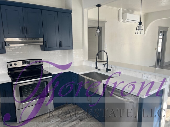 Photo - 232 S Kenwood St