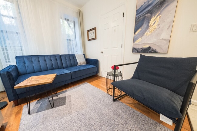 Building Photo - 317 E 75th St