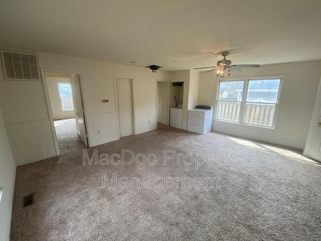 Photo - 227 Bend Farm Rd