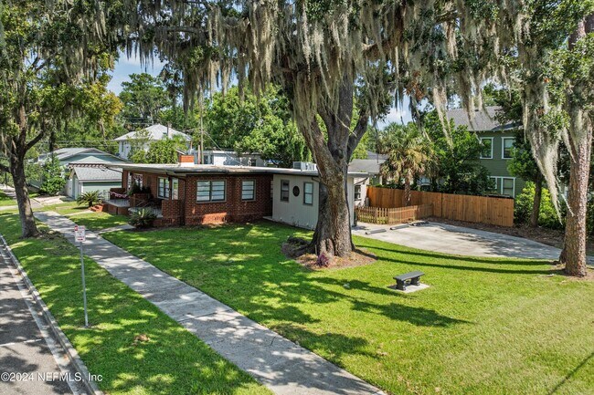 Photo - 1751 Dancy St