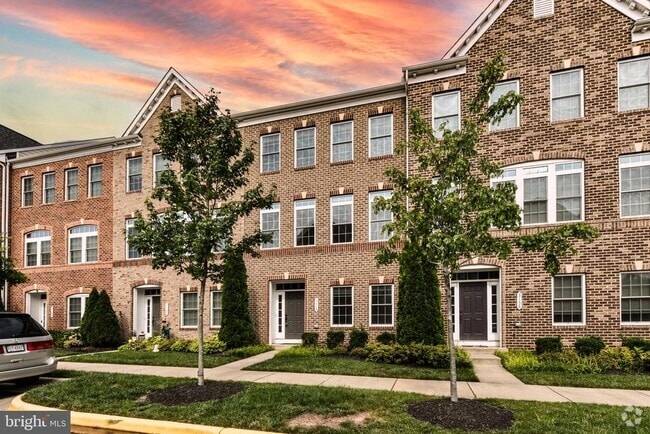 Building Photo - 3160 Yeager Dr Rental