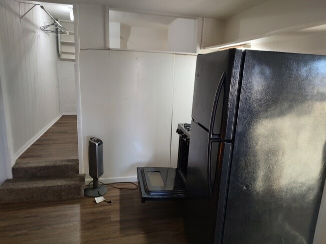 Building Photo - 7111 E 96th Ave Unit A