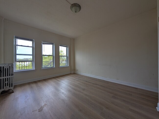 Photo - 5412 N Kenmore Ave Unit 501