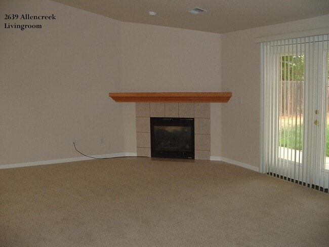 Photo - 2639 SW Allen Creek Rd