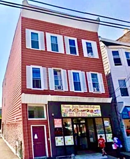 525 Harrison Ave Unit 2F