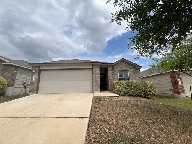 Photo - 3/2 in VOSS FARMS