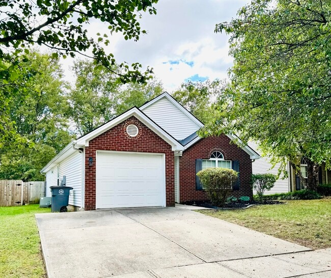 Photo - 2216 Prescott Ln