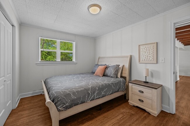 220 Fairson Ave Unit 1