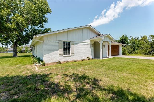 Building Photo - 104 Pontiac Dr