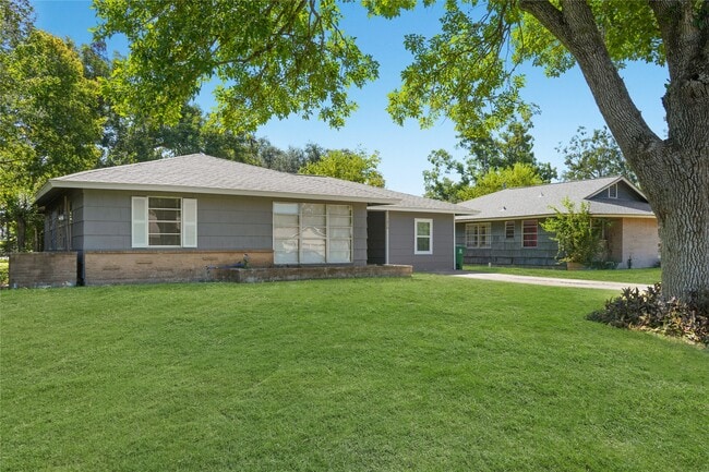 Photo - 5870 Reed Rd