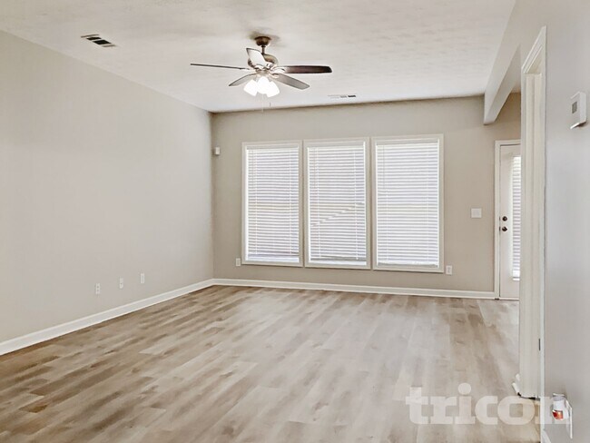 Photo - 104 Lantana Trail