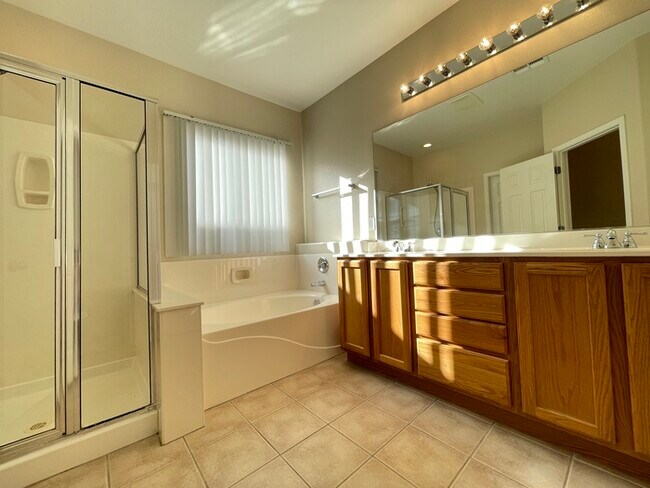 Photo - Carry Over Showing: This property has been shown before and will be rented to the first most qual...