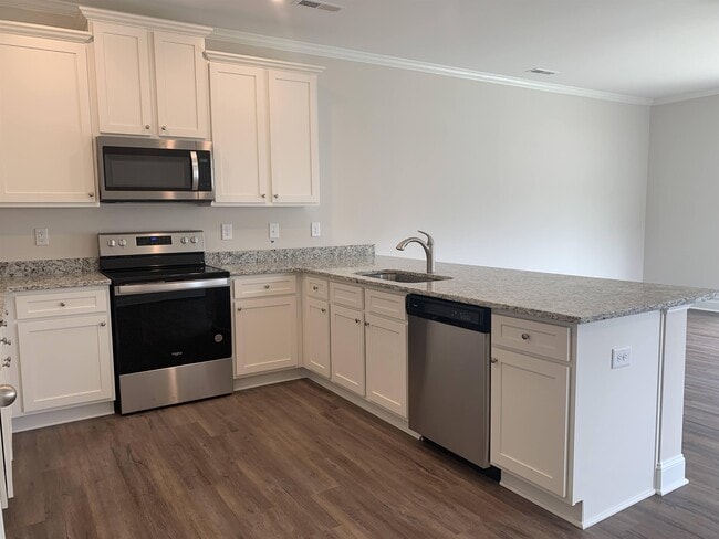 Photo - 6927 Eddy Point Ln