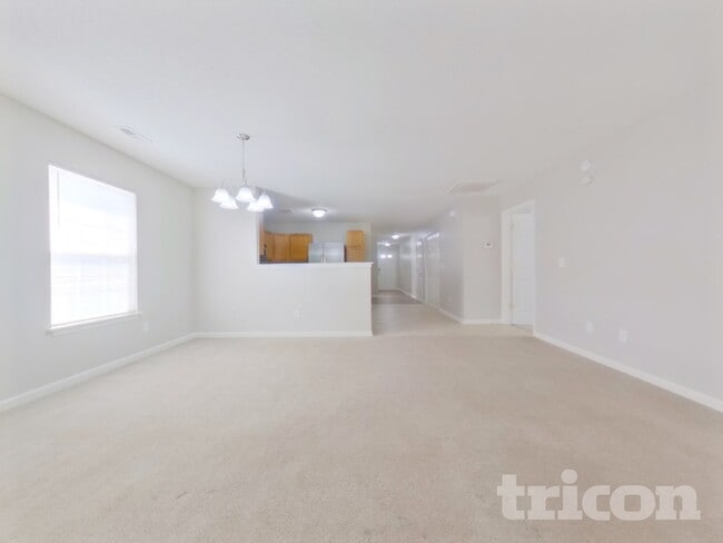 Photo - 109 Chatham Trace