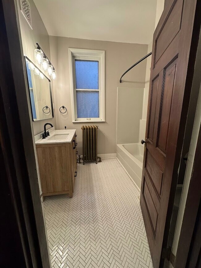 Photo - 3321 Halliday Ave