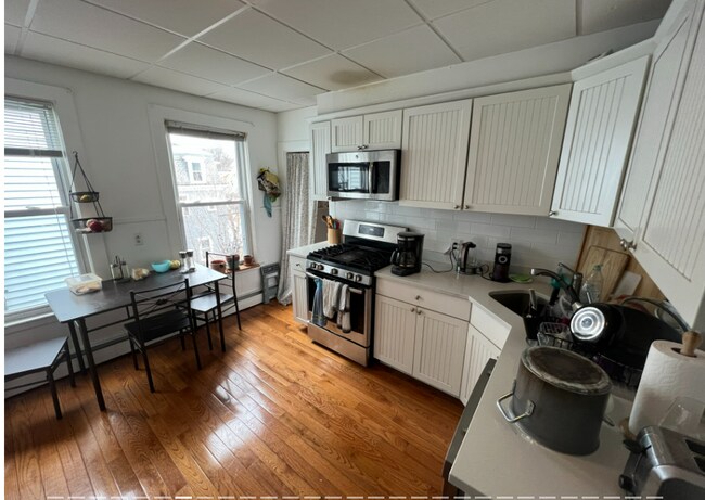 Photo - 51 Cedar St Unit 3R