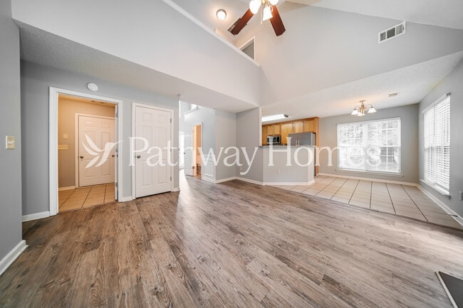 229 Deodar Ln