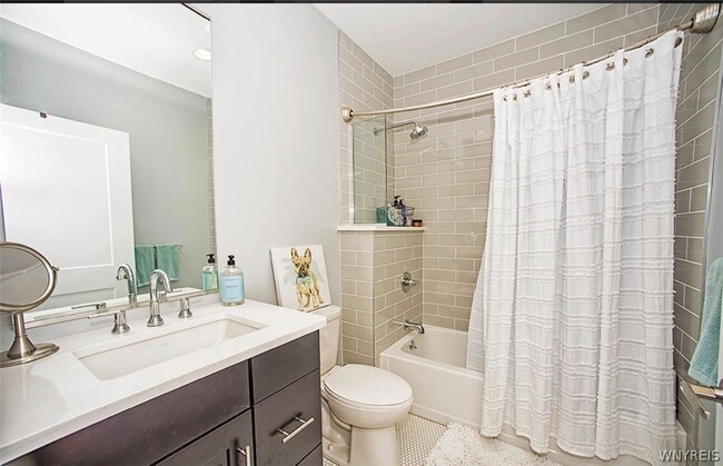 Photo - 4779 South Park Ave