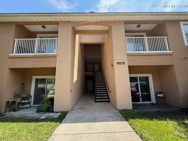Building Photo - 9575 Amarante Cir Unit 6 Rental