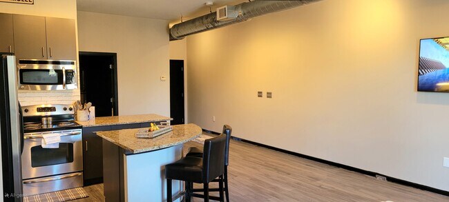 Photo - 5300 Peachtree Rd Unit 3513