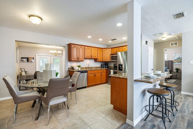 Photo - 2454 Whitman St Unidad SI ID1023053P