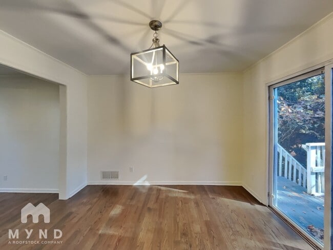 Photo - 315 Franklin Rd