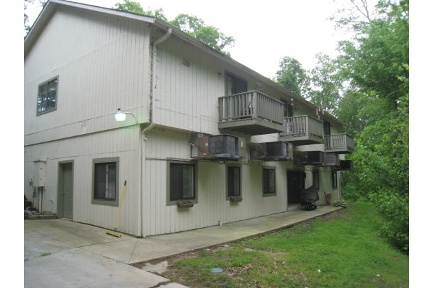 Photo - Royal Heights Apartments