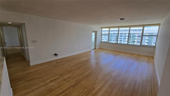 Photo - 5600 Collins Ave Unit 17T