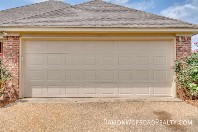 Photo - 107 Emery Drive
