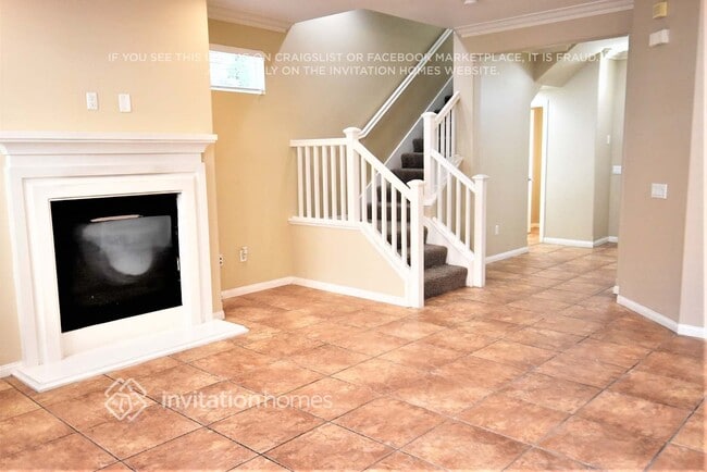 3659 Scribner Ln
