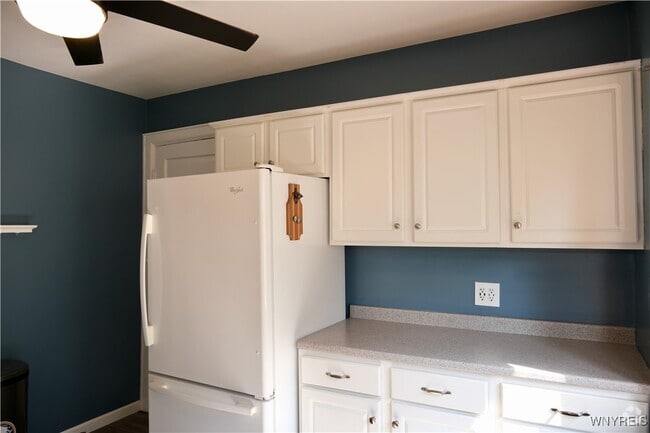 Building Photo - 422 Huntington Ave Rental