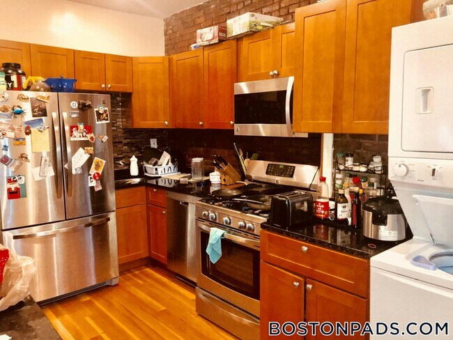 Photo - 3 Mark St Unit 3