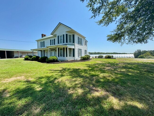 Photo - Country Living Casa