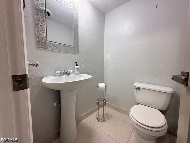Photo - 1608 SE 28th Terrace