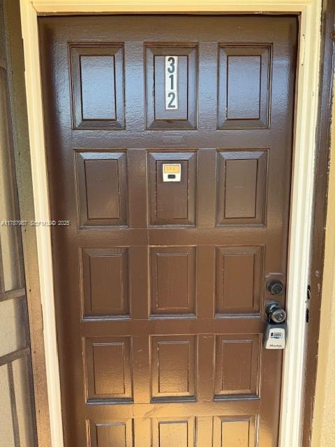 Photo - 6101 N Falls Cir Dr Unit 312